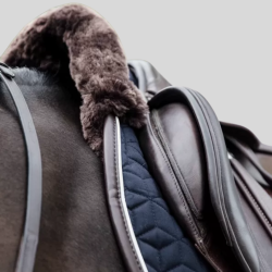 KENTUCKY Skin Friendly Saddle Pad Jumping Matellage en Etoiles