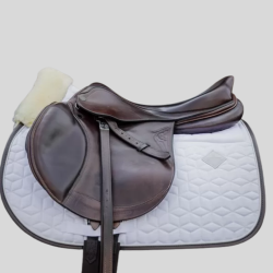 KENTUCKY Skin Friendly Saddle Pad Jumping Matellage en Etoiles