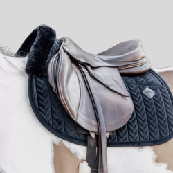 KENTUCKY Skin-Friendly Velvet Saddle Pad